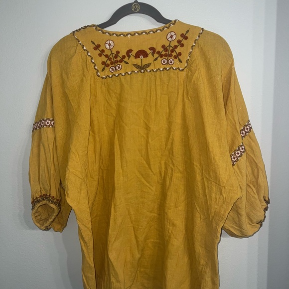 Max Studio Mustard Floral Embroidered Tunic - Picture 4 of 4